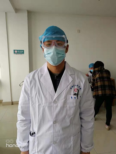 武汉大学人民医院2017级内科李云亮在麻城市人民医院